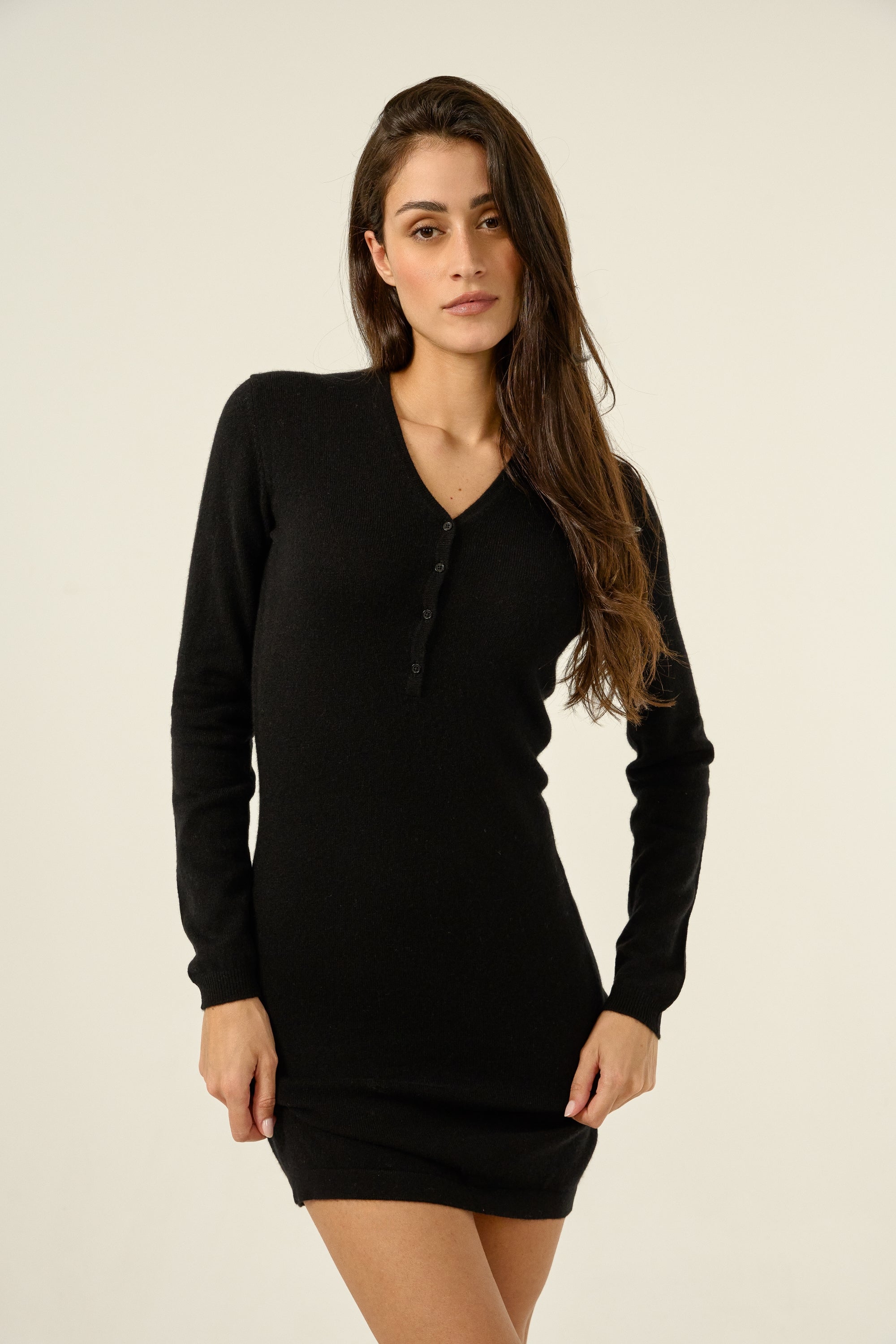 Maud women's cashmere jumper - black - Mahogany