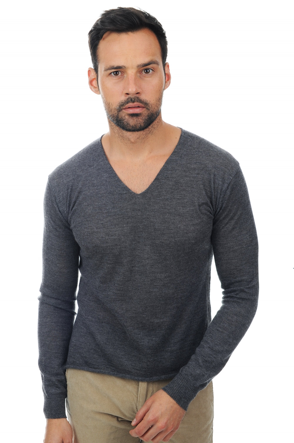 Cashmere down sweater, 100% cashmere down, men, V-neck, fitted cut, long sleeves, regular / 2 and 4 ply, regular knit, Mahogany