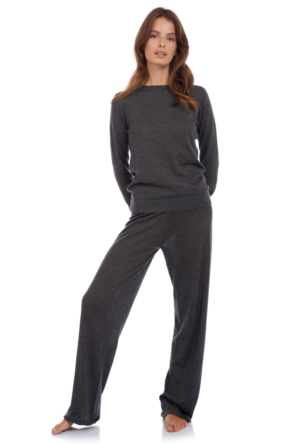 Cashmere down pyjama, 100% cashmere down, women, round neck, straight cut, long sleeves, regular / 2 and 4 ply, standard knit, Mahogany
