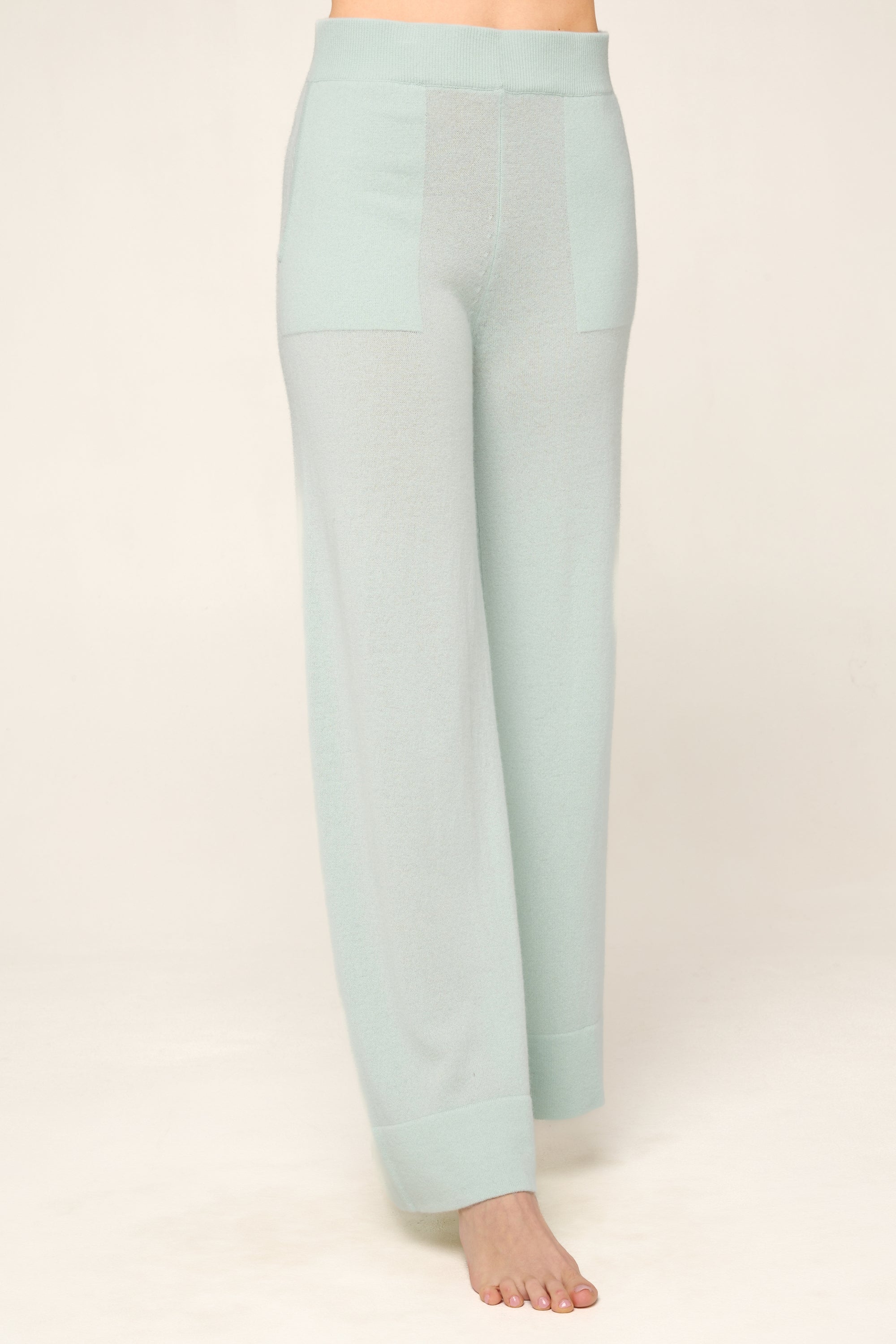 Cashmere trousers, 100% Cashmere, women, flared fit, regular / 2 and 4 ply, standard knit, Mahogany