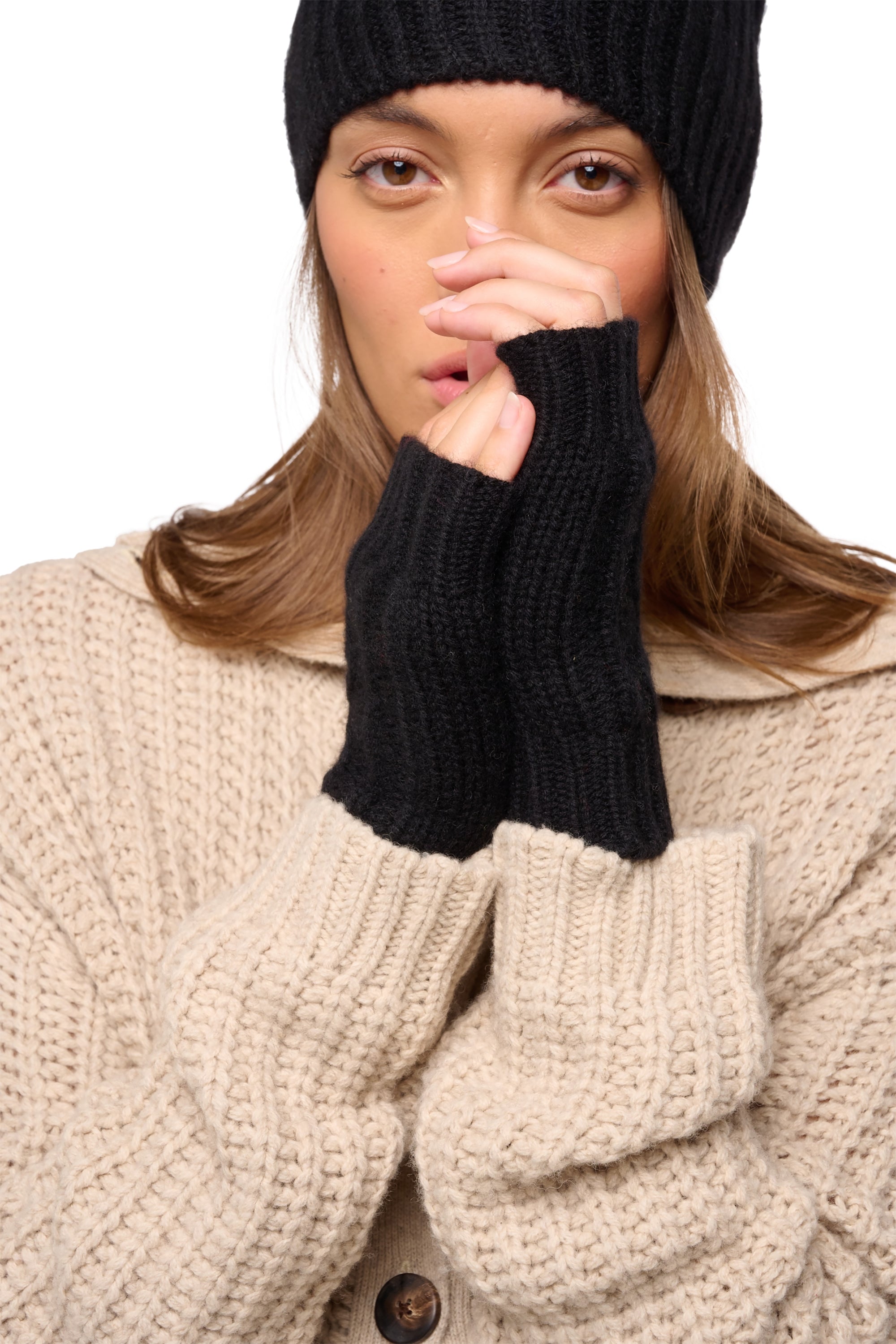Doc unisex cashmere jumper - black - Mahogany