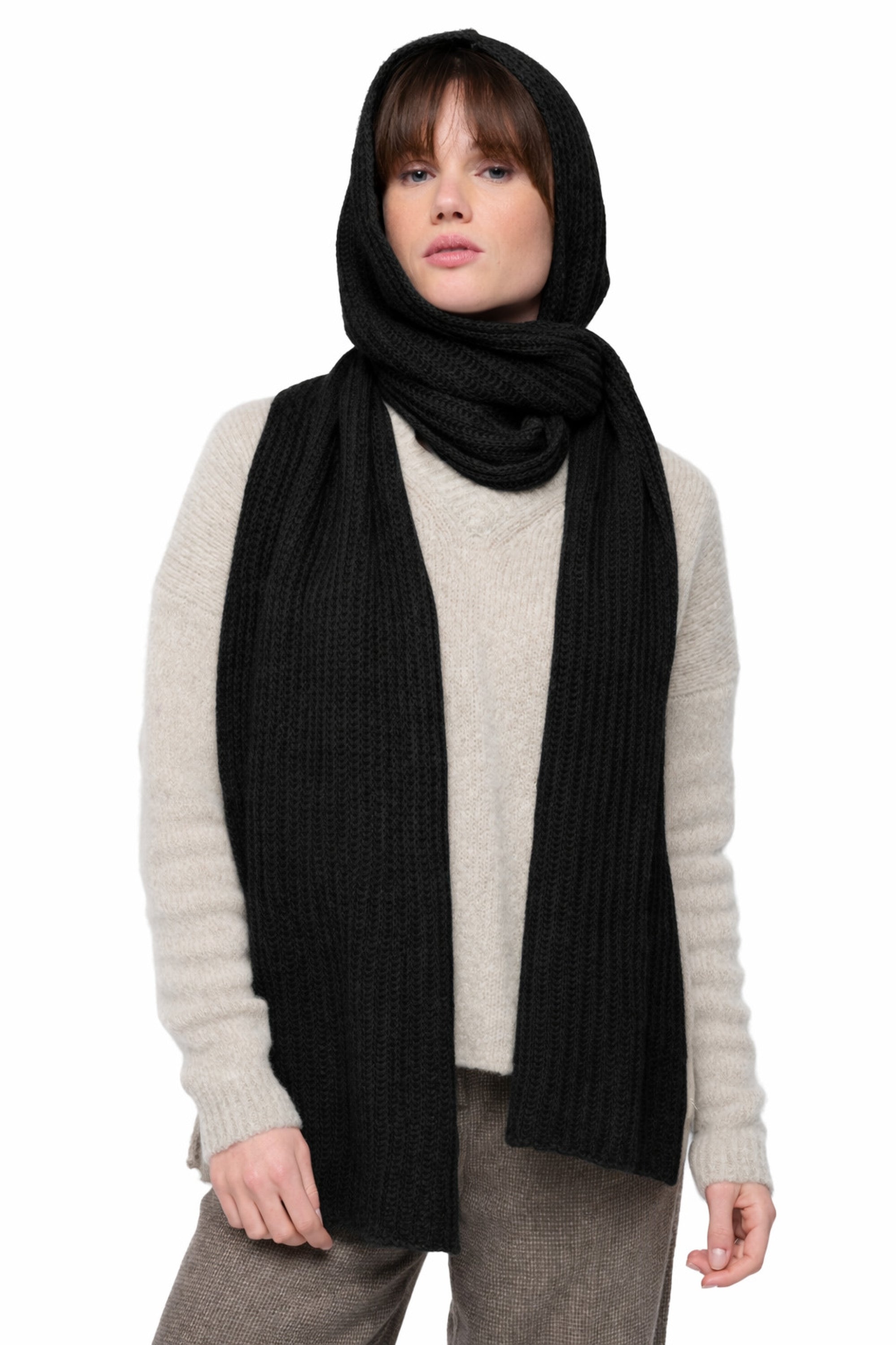 Summit yak women's jumper - black - Mahogany