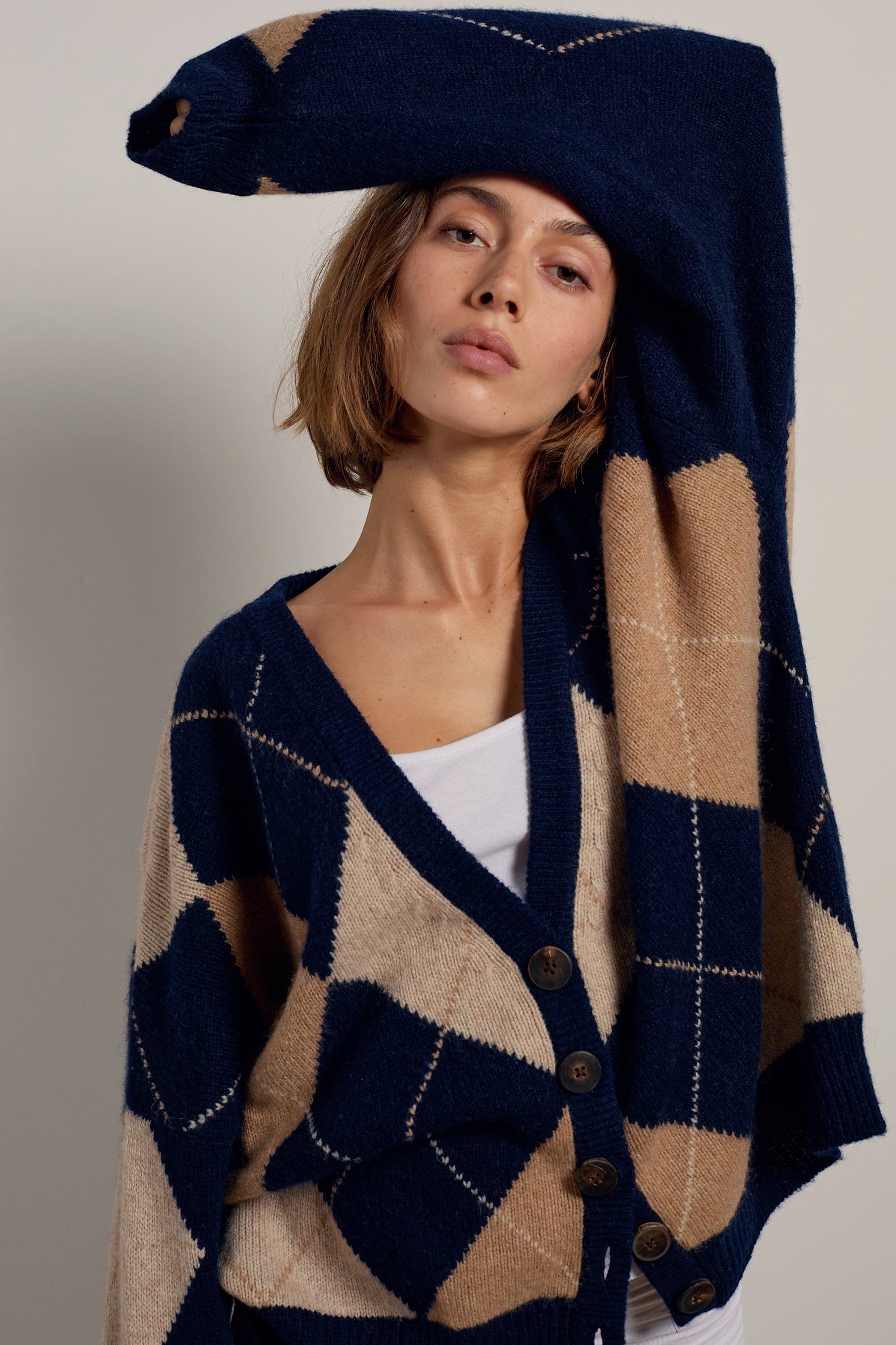 Pandore camel women's jumper - navy - Mahogany