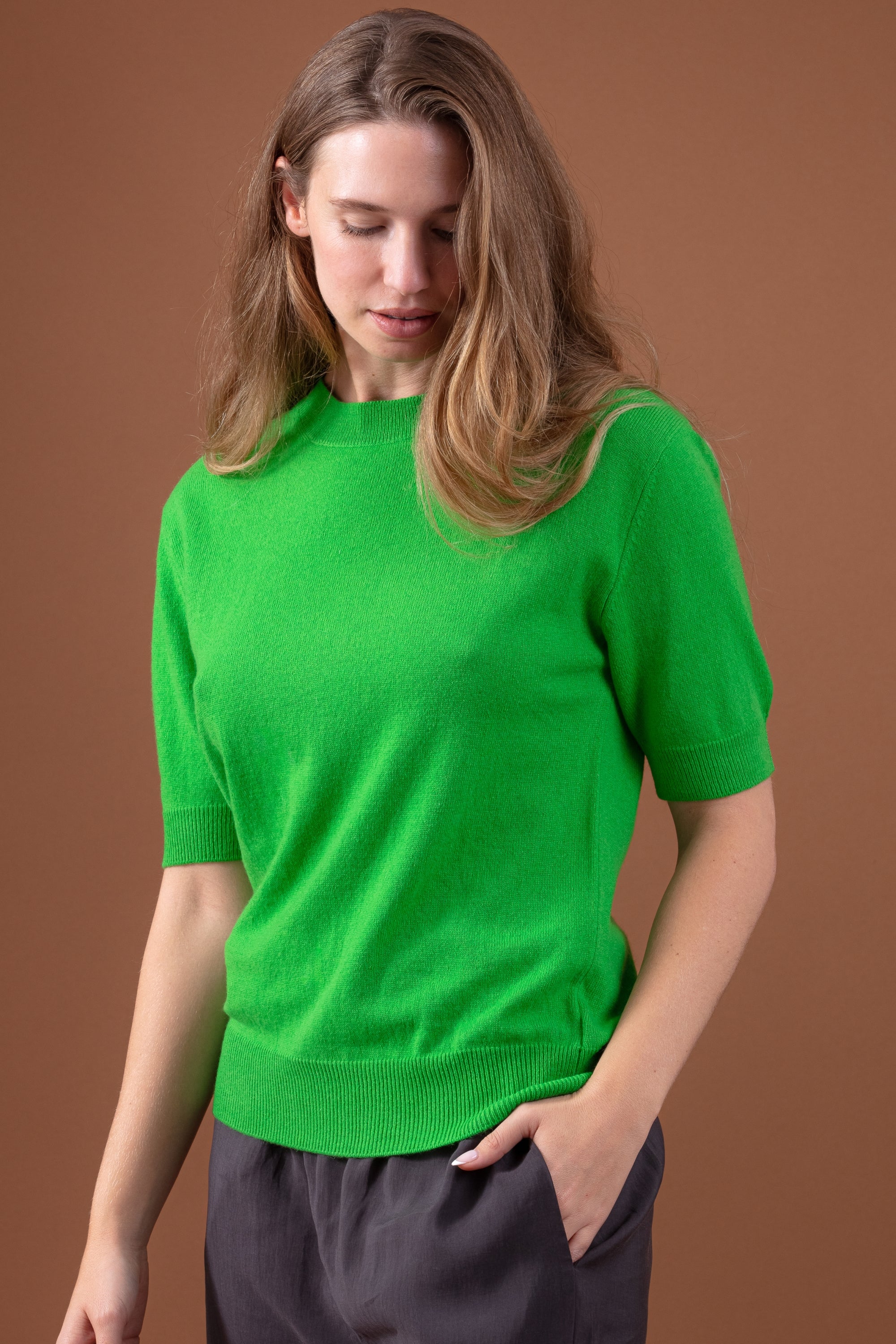 Riviera in cashmere women's - flash green - Mahogany
