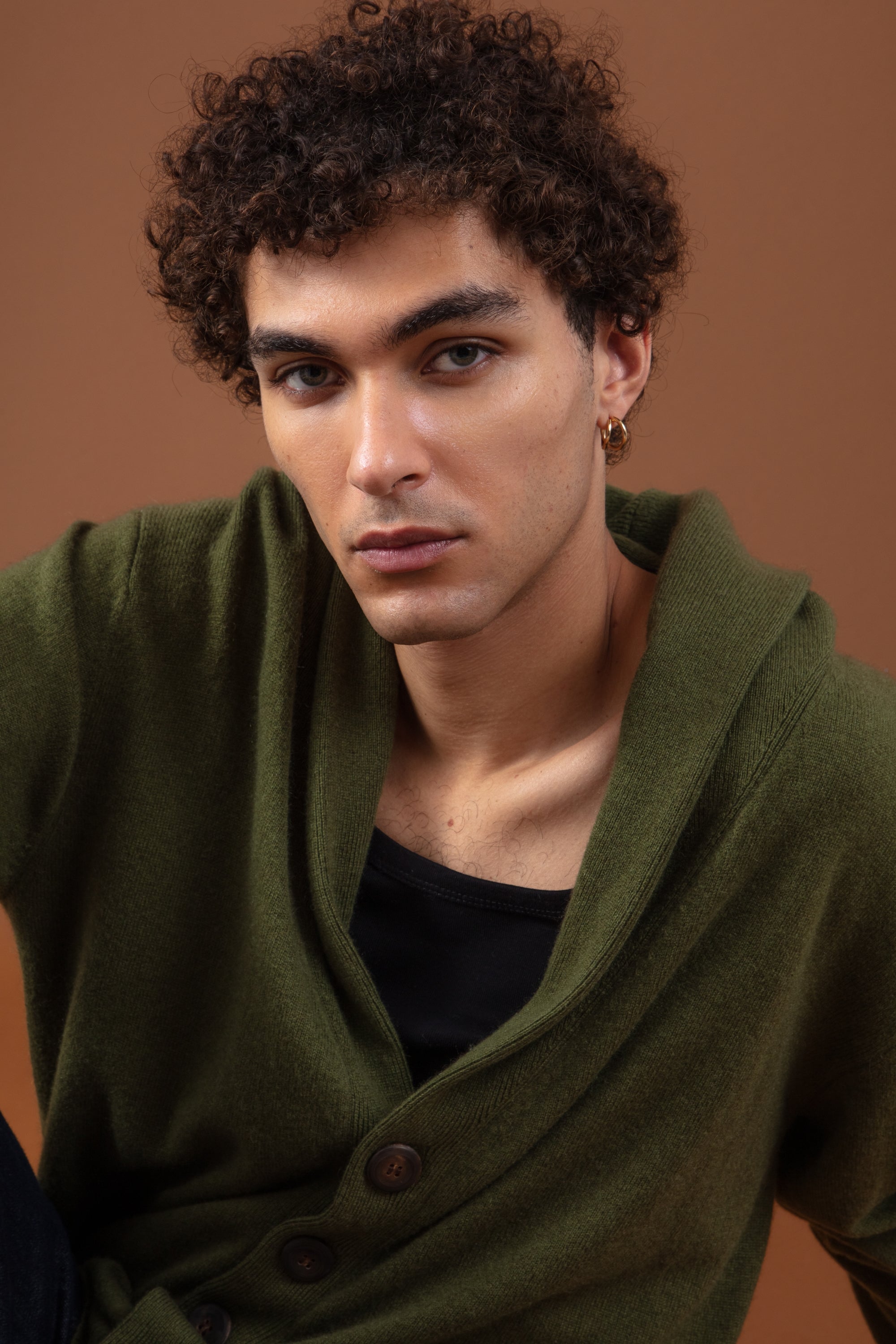 Rowlell en cachemire homme - Vue 2 - kaki 2025 - Mahogany