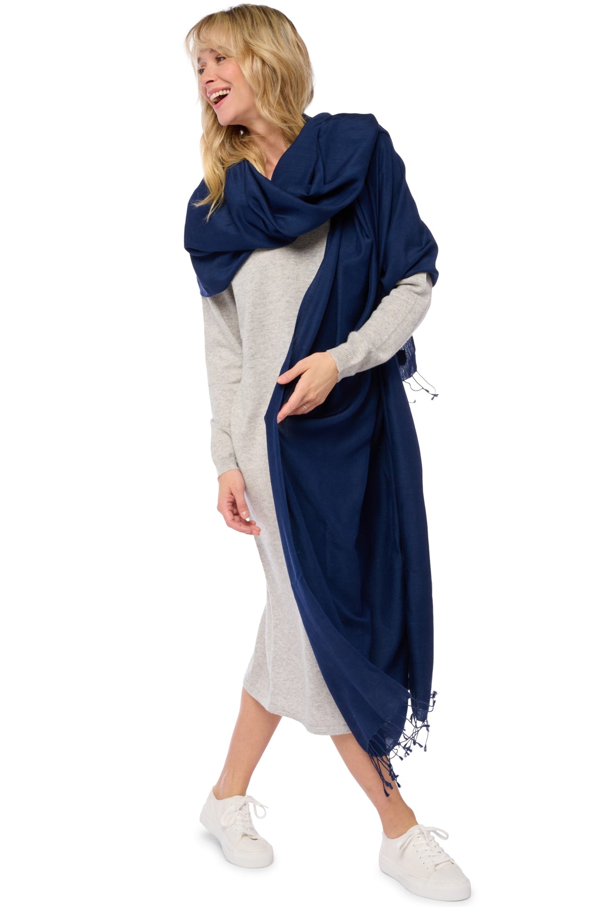 Cashmere and silk pashmina, 70% Cashmere / 30% Silk, unisex, fine, finely woven, Mahogany