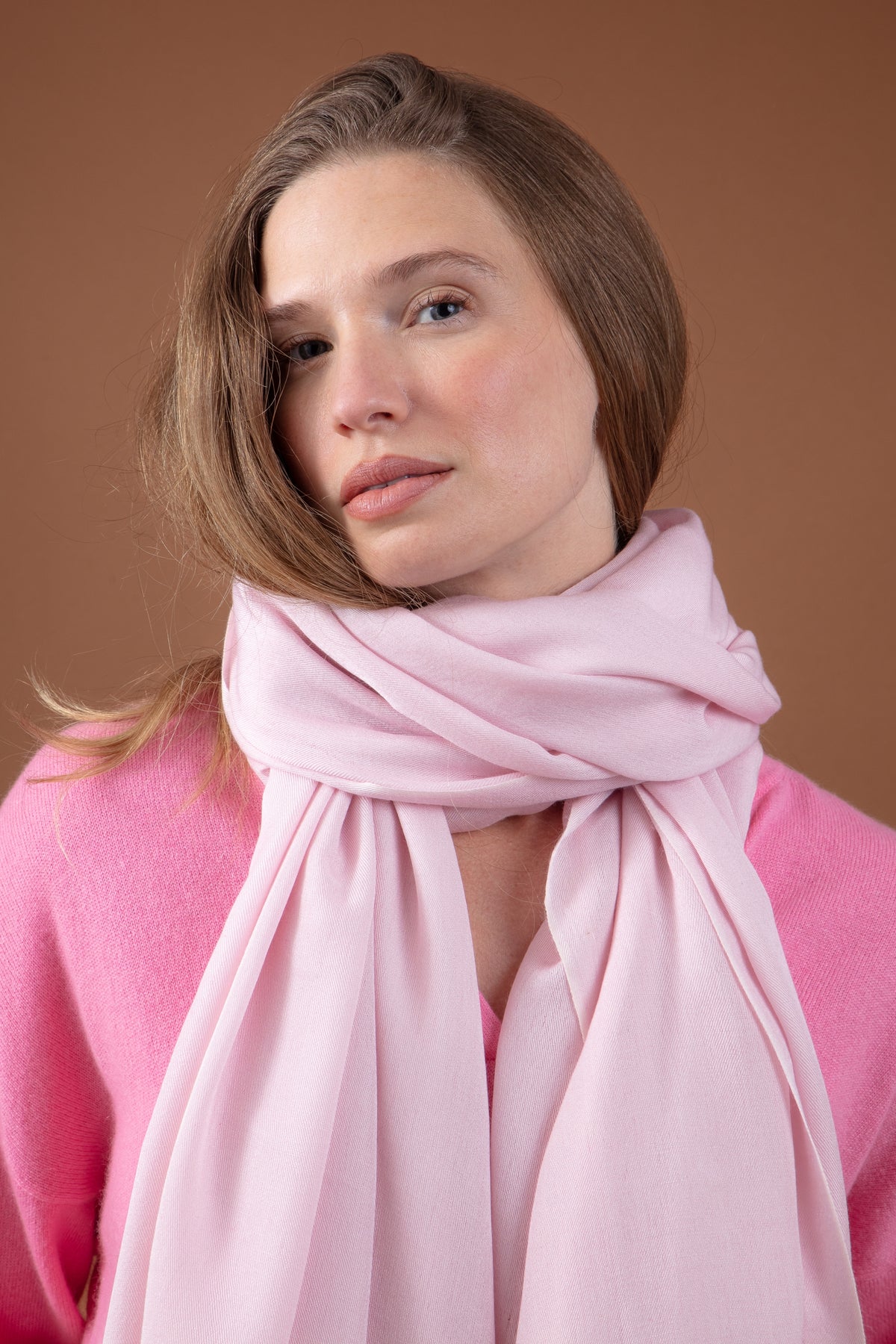 Adèle in mixed cashmere and silk - pale pink - Mahogany