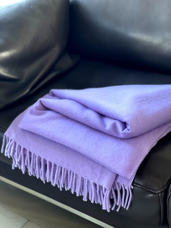 Cashmere accessories blanket frisbi 147 x 203 paisley purple 147 x 203 cm