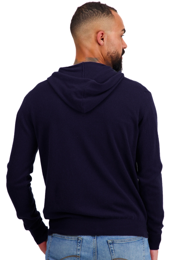 Cashmere men basic sweaters at low prices taboo first dress blue m