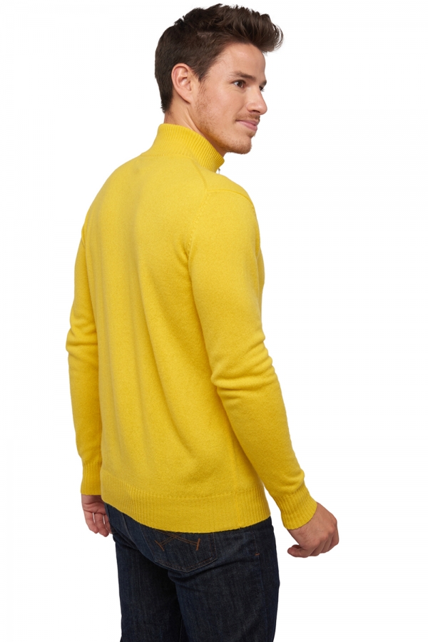 Cashmere men basic sweaters at low prices thobias first sunny yellow l