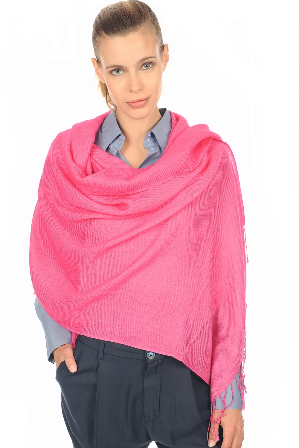 Cashmere accessories shawls diamant shocking pink 201 cm x 71 cm